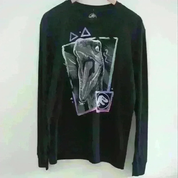 JURASSIC WORLD | Men's Black  Long Sleeved Raptor Graphic Crew Neck T-Sh… - Picture 1 of 3